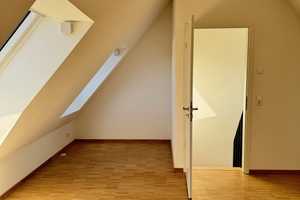 Isernhagen-Süd: Endhaus mit 4 Schlafzimmern, Garten, Fußbodenheizung sehr große Terrasse, Tiefgarage – Varrelheide 6E, 30657 Hannover – Vorschaubild 22