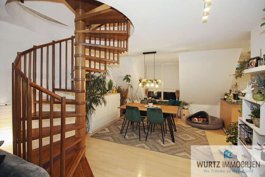Immobilie in Rutesheim - Attraktive 3,5-Zimmer-Maisonettewohnung im Herzen von Rutesheim - Bild 1
