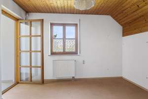 Umgeben von einem Biotop: Einfamilienhaus mit Einliegerwohnung in ruhiger und zentrale Lage – Die vollständige Adresse der Immobilie erhältst du vom Anbieter., 85051 Südwest, Ingolstadt – Vorschaubild 22