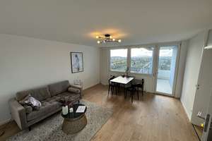 Renovierte 3-Zimmer-Wohnung mit großem Balkon im 12. Stock – Heckenrosenweg 11, 86156 Bärenkeller, Augsburg – Vorschaubild 8