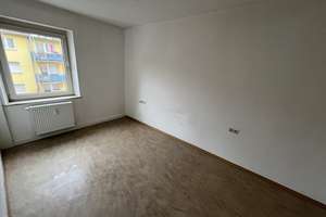 Geräumige 3 Zimmer Wohnung im Nürnberger Süden – Speyerer Str. 14, 90443 Gibitzenhof, Nürnberg – Vorschaubild 3
