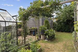 Wohn- und Geschäftshaus mit Wellnessbereich und traumhaftem Garten – Die vollständige Adresse der Immobilie erhältst du vom Anbieter., 86633 Neuburg an der Donau – Vorschaubild 39