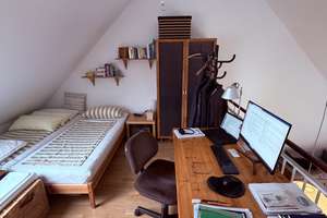 Helle Dachgeschosswohnung in Düsseldrof Benrath zu vermieten – Steinkribbenstr 3, 40597 Benrath, Düsseldorf – Vorschaubild 6