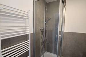 Erstbezug nach Modernisierung: Stilvolle 3-Zimmer-Wohnung mit Traumblick & Garage im ikonischen Haus – Sautterweg 5, 70565 Fasanenhof, Stuttgart – Vorschaubild 8
