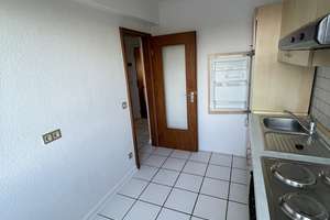 Sanierte 2-Raum-Wohnung mit Balkon und Einbauküche in Duisburg – sternbuschweg 205, 47057 Neudorf-Süd, Duisburg – Vorschaubild 14