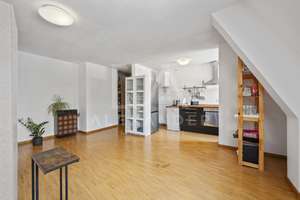 Property thumbnail 9