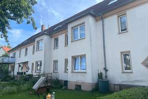 Exklusive Wohnresidenz mit weitläufigem Gartenparadies – Die vollständige Adresse der Immobilie erhältst du vom Anbieter., 4552 Borna – Vorschaubild 2