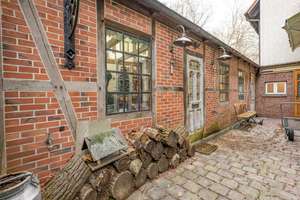 Altes Kapitänshaus mit Blick auf Elbe und Museumshafen – zur Zwischenmiete – Neumühlen 28, 22763 Ottensen, Hamburg – Vorschaubild 2