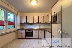 Reihenmittelhaus in M'gladbach-Lürrip
(M)EIN modernes Familiendomizil mit Südgarten & Garage – Im Dommer 25, 41065 Lürrip, Mönchengladbach – Vorschaubild 9