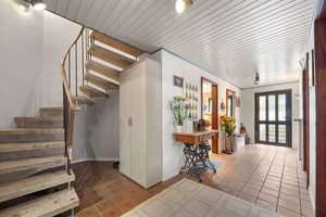 Herausragendes Reihenendhaus mit Garten, flexibler Raumstruktur und familiengerechter Gestaltung   – Die vollständige Adresse der Immobilie erhältst du vom Anbieter., 22455 Niendorf, Hamburg – Vorschaubild 3