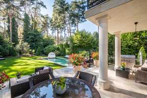 Exklusive Neubauvilla im mediterranen Stil idyllischem Garten, Pool und hochwertiger Ausstattung – Potsdam-Mittelmark (Kreis) – Vorschaubild 7