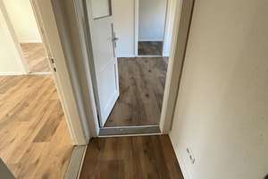 2,5 Zimmer - zum 16.06.2026 einziehen! – Teplitzer Allee 5, 24146 Elmschenhagen, Kiel – Vorschaubild 2