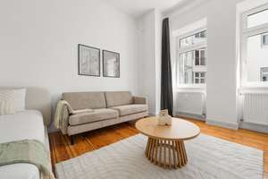 Beeindruckende 1-Zimmer Wohnung in Prenzlauer Berg - voll möbliert – Isländische Straße 13, 10439 Prenzlauer Berg, Berlin – Vorschaubild 2
