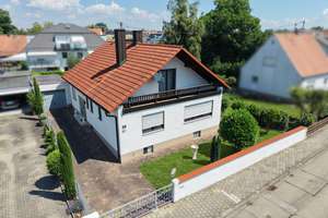 Familienfreundliches Eigenheim mit schönem Garten in ruhiger Lage von Zuchering! – Die vollständige Adresse der Immobilie erhältst du vom Anbieter., 85051 Süd, Ingolstadt – Vorschaubild 2