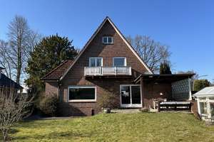 Rotklinker-Villa mit 6,5 Zimmern in Volksdorf, positiver Bauvorbescheid für 2 WE vorhanden – Die vollständige Adresse der Immobilie erhältst du vom Anbieter., 22359 Volksdorf, Hamburg – Vorschaubild 5