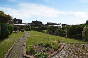 Herzenseroberer in Überruhr-Holthausen :) DHH für Zwei bis Drei mit großem Garten & Doppelgarage
 – Die vollständige Adresse der Immobilie erhältst du vom Anbieter., 45277 Überruhr-Holthausen, Essen – Vorschaubild 13