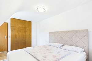 Raum für Leben, Rückzug und Perspektiven: freistehendes Haus mit Einliegerwohnung in Holzgerlingen! – Die vollständige Adresse der Immobilie erhältst du vom Anbieter., 71088 Holzgerlingen – Vorschaubild 4