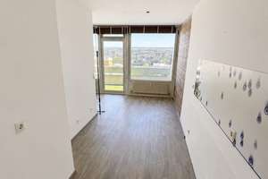 Helle, frisch sanierte 3-Zimmer Maisonettewohnung mit Balkon in Mainz-Finthen – Sertoriusring 13-15, 55126 Finthen, Mainz – Vorschaubild 3