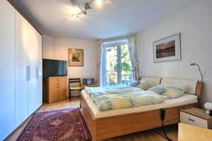 Laurensberg: 4,5-Zimmer-Wohnung mit drei Balkonen und großem Schwimmbad- und Saunabereich – Sandweg 43, 52072 Aachen – Vorschaubild 8