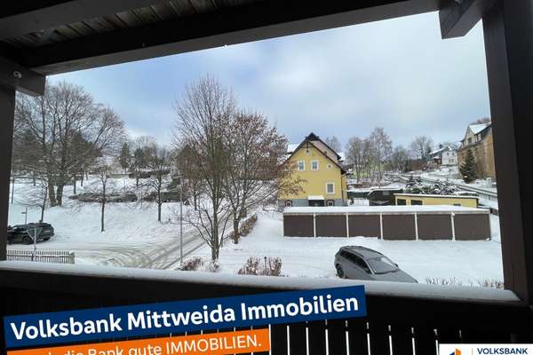 Für EIGENNUTZER ! Individuell gestaltbare Wohnung im 1. OG - mit Balkon, Garage und Stellplatz!