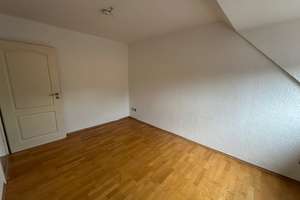 Drei-Zimmer-Wohnung in Mannheim: Viel Platz im Dachgeschoss – Gewerbstr 3, 68309 Käfertal, Mannheim – Vorschaubild 11