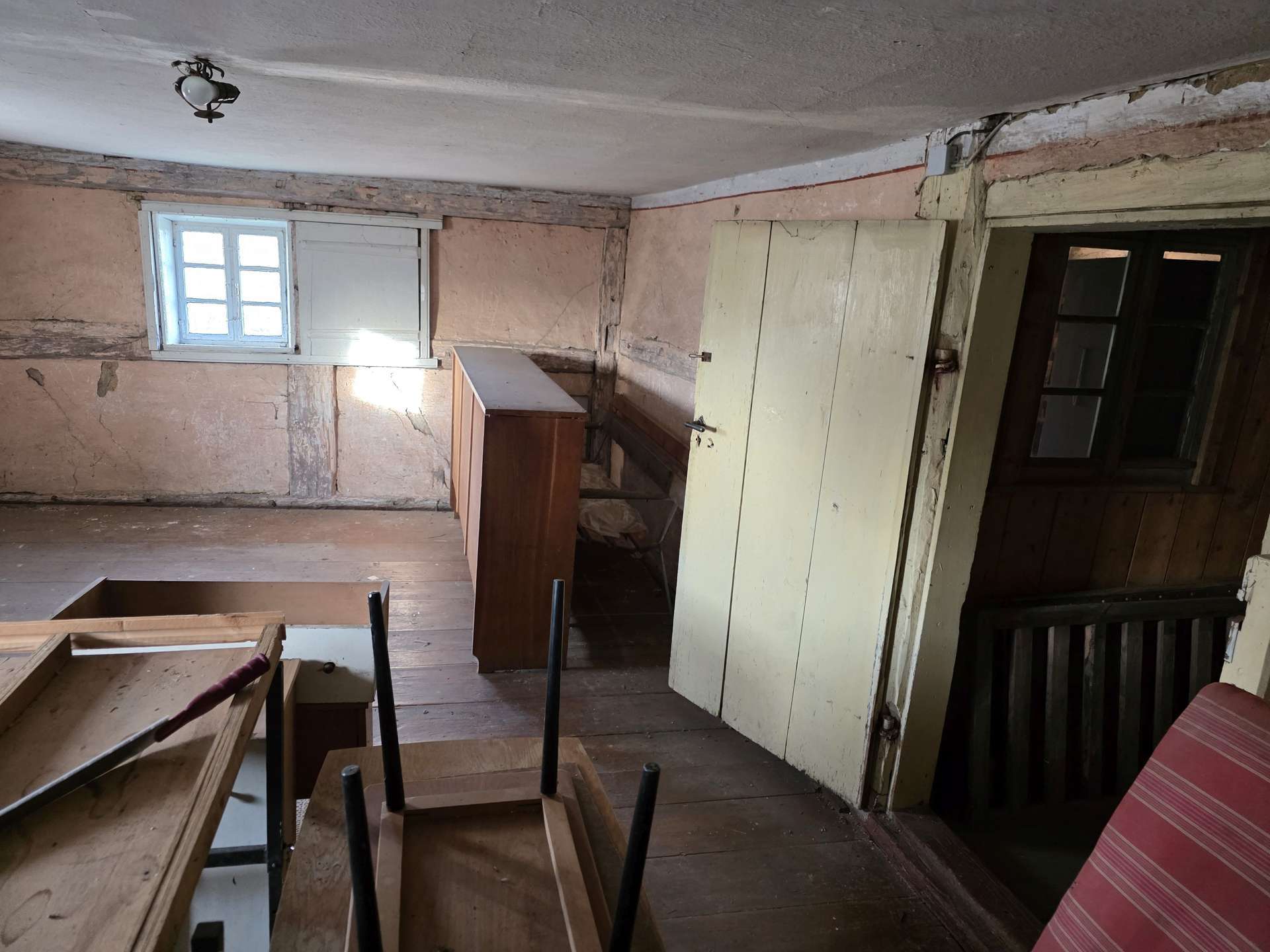 Immobilie in Kubschütz - Kubšicy - Denkmalgeschützter Bauernhof bei Bautzen auf 1200m² Grundstück für einen Top-Preis - Bild 2