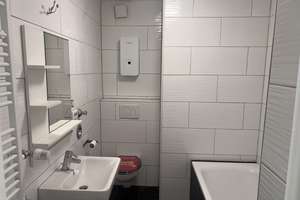 Alltagstaugliche 4-Zimmer-Wohnung in Krefeld – Ostwall 75-77, 47798 Cracau, Krefeld – Vorschaubild 2