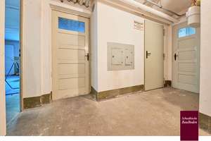Vielseitiges Wohnhaus mit 3 Wohnetagen, Garten & Garage – ideal als MFH oder großzügiges EFH +++ – Lorcher Straße 5, 70374 Im Geiger, Stuttgart – Vorschaubild 28