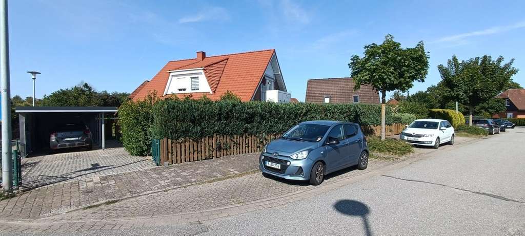 Immobilie in Dorf Mecklenburg - Freistehendes Fertighaus - Bild 0