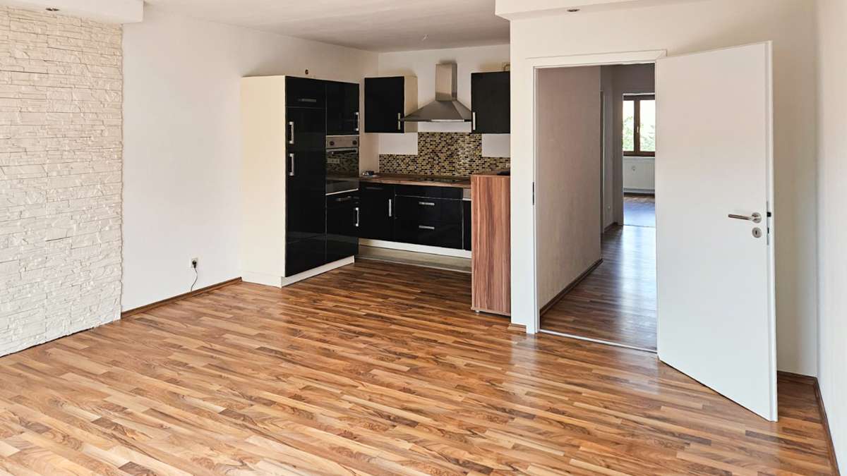 Immobilie in Machern - Moderne 4 Zimmer Maisonettewohnung mit EBK im schönen Machern - Bild 0