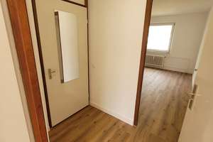 Renovierte 2 Zimmer-Wohnung in Hamburg-Rahlstedt – Schwarzenbeker Ring 54, 22149 Rahlstedt, Hamburg – Vorschaubild 5
