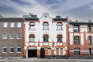 Historisches Stadthaus in Rheinnähe!
Spektakulärer Keller mit ca. 5 m Deckenhöhe – Düsseldorf – Vorschaubild 1