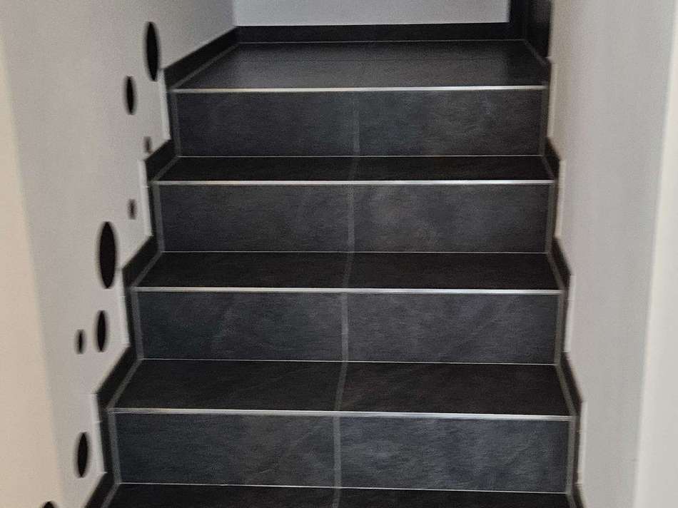 Treppe zum Obergeschoss