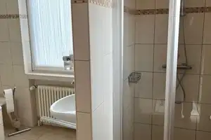 Reserviert - Einfamilienhaus mit Garage in der Krummhörn-Pewsum
Sackgassenendlage und Blick über d – Aurich (Kreis) – Vorschaubild 14