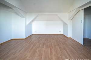 3-4 Zimmer: Maisonette-Dachgeschosswohnung mit Terrasse direkt auf der Luegallee – Luegallee 10, 40545 Oberkassel, Düsseldorf – Vorschaubild 22