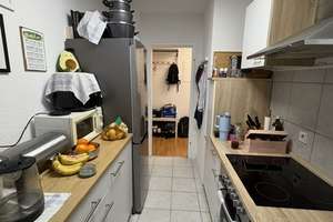 Von Privat: 2-Zimmer-Wohnung DG mit EBK und Stellplatz in Wiesbaden-Bierstadt – Am Wolfsfeld 28, 65191 Bierstadt, Wiesbaden – Vorschaubild 6