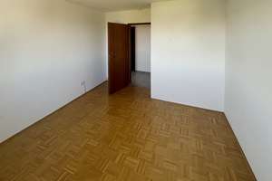 NAHE EKZ VOGELHERD: GEPFLEGTE 3-ZIMMER-ETW MIT SÜDLOGGIA UND TG-EINZELSTELLPLATZ IM 7. OG – Die vollständige Adresse der Immobilie erhältst du vom Anbieter., 90425 Wetzendorf, Nürnberg – Vorschaubild 7