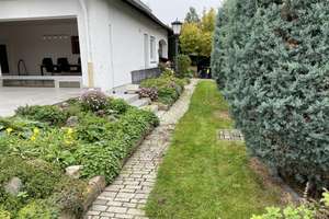 Hausetage mit fünf Zimmer, Pool und Garten in Mainz-Kastel – Die vollständige Adresse der Immobilie erhältst du vom Anbieter., 55252 Mainz-Kastel, Wiesbaden – Vorschaubild 13
