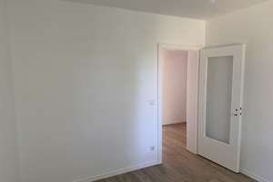 Schöne 3-Zi.-Whg mit neuer EBK und Westbalkon in Bramfeld – Am Bramfelder Zoll 2, 22179 Bramfeld, Hamburg – Vorschaubild 7