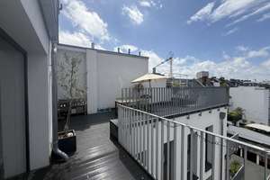 Dachgeschoss-Maisonettewohnung mit großer Dachterrasse, Aufzug, 3 Bäder, Einbauküche – Am Kümpchenshof 7, 50678 Altstadt/Nord, Köln – Vorschaubild 10
