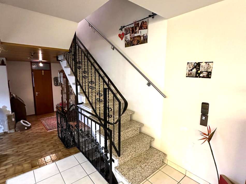 Treppe zum OG