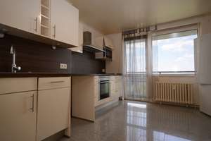 Wohnen über den Dächern von Ludwigshafen – 2-Zi.-Wohnung im 21. OG mit Balkon & Weitblick – 67063 Friesenheim, Ludwigshafen am Rhein – Vorschaubild 4