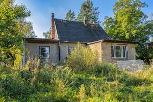 Ruhig und idyllisch am Dorfteich gelegenes großes Grundstück mit Haus zum Träume verwirklichen! – Die vollständige Adresse der Immobilie erhältst du vom Anbieter., 15377 Märkische Höhe – Vorschaubild 4