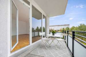 Hell & modern mit großem Balkon in ruhiger Lage an der U6 Klinikum Großhadern