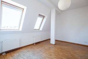 Bezugsfreies Penthouse Berlin-Mitte I 2 Terrassen, Weitblick I nahe Bundestag I Gestaltungspotenzial – Die vollständige Adresse der Immobilie erhältst du vom Anbieter., 10117 Mitte (Ortsteil), Berlin – Vorschaubild 11