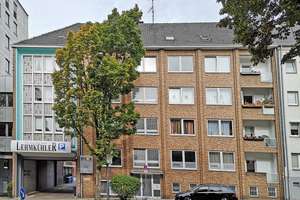 Schöne Dachgeschosswohnung in Essen -Zentrum