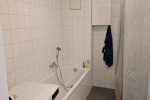 1 Helles Wg-Zimmer Wohnheim Orangenkiste Innenstadt. Nur für Studenten! – arndtstraße 16, 33615 Mitte, Bielefeld – Vorschaubild 3