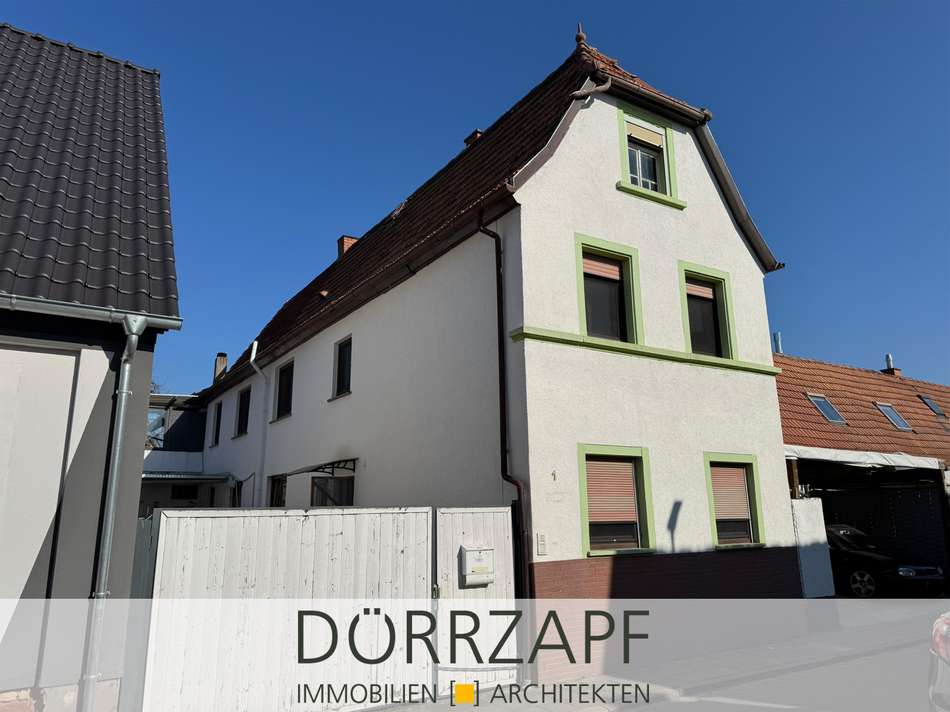 Straßenansicht