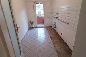 Helle, modernisierte 4-Zimmer-Wohnung mit TG-Stellplatz in Möhringen – TOP LAGE !!! – Die vollständige Adresse der Immobilie erhältst du vom Anbieter., 70567 Möhringen-Ost, Stuttgart – Vorschaubild 9