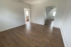 Wohnen am Wohnen am Waldrand: Charmante 4-Zimmer-Maisonette,  2 Bäder, Garage u. Stellplatz – Die vollständige Adresse der Immobilie erhältst du vom Anbieter., 42897 Lennep West, Remscheid – Vorschaubild 9